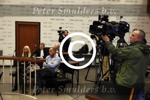Den Haag 28 januari 2013
Rechtszaak Barbie (Samantha de Jong) en Michael v d Plas ivm vechtpartijen.
Peter Smulders bv