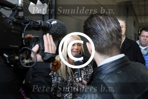 Den Haag 28 januari 2013
Rechtszaak Barbie (Samantha de Jong) en Michael v d Plas ivm vechtpartijen.
Peter Smulders bv