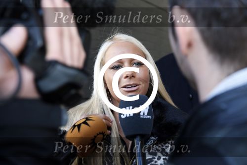 Den Haag 28 januari 2013
Rechtszaak Barbie (Samantha de Jong) en Michael v d Plas ivm vechtpartijen.
Peter Smulders bv