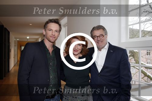 Amsterdam 12 februari 2013
Presentatie serie een huis voor Vincent (v Gogh) in de hermitage met oa Barry Atsma Jereon Krabbe en Betty Schuurman.
Peter Smulders bv