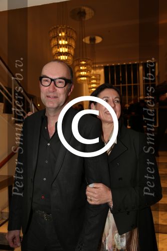 Utrecht, 22 Januari 2013 Premiere Paul Groot en Sanne Walles de Vries voor een hommage aan Adele Bloemendaal
Bart Chabot met echtgenote
Foto Peter Smulders BV