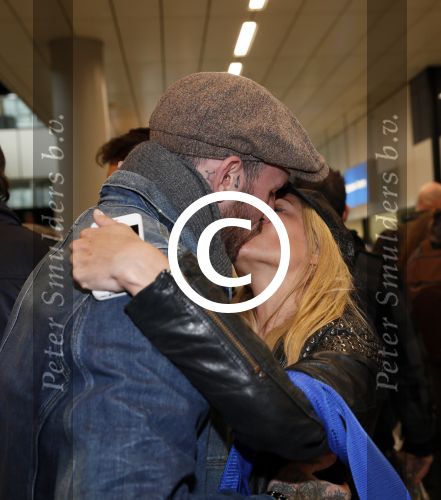 Schiphol 20 januari 2013
Ben Saunders haalt zijn vriendin Keet Yvonne Coldeweijer op op schiphol nadat zij naar Mauritius is geweest.
Peter Smulders bv