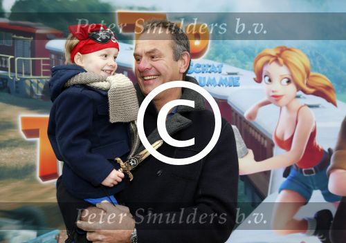 Amsterdam 3 februari 2013
Premiere Ted en de Schat in pathe Arena. Bert Kuizenga met kleinzoon
Peter Smulders bv