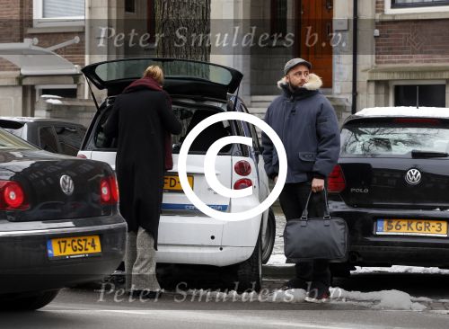 Amsterdam 11 februari 2013
Carolien Spoor en John Karthaus bij een car2go auto.
Peter Smulders bv