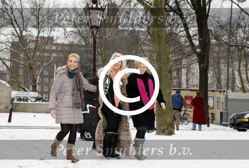 Amsterdam 26 januari 2013
Debbie Jenner Gemma v Eck en Marga Scheide tijdens intervieuw voor Stry in hotel Americain.
Peter Smulders bv