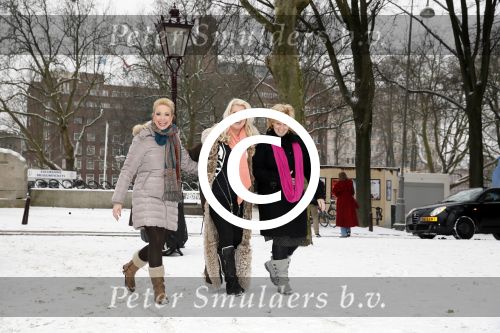 Amsterdam 26 januari 2013
Debbie Jenner Gemma v Eck en Marga Scheide tijdens intervieuw voor Stry in hotel Americain.
Peter Smulders bv
