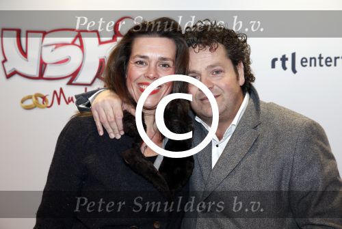 Amsterdam 11 februari 2013
Premiere Ushi must marry met Wendy v Dijk in Tuschinski. Dirk Zeelenberg met vrouw
Peter Smulders bv