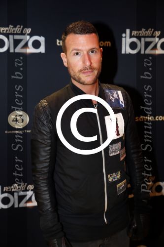 Amsterdam 28 januari 2013
Premiere verliefd op ibiza in Tuschinski. Art Rooijakkers met Don Diablo
Peter Smulders bv