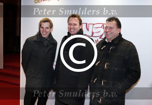 Amsterdam 11 februari 2013
Premiere Ushi must marry met Wendy v Dijk in Tuschinski. Menno Smit Niels Devina en Edwin Bredius
Peter Smulders bv
