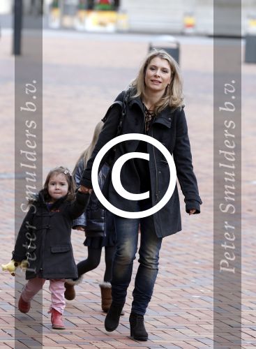 Amsterdam 3 februari 2013
Premiere Ted en de Schat in pathe Arena. Elle v Rijn met dochters
Peter Smulders bv