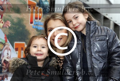 Amsterdam 3 februari 2013
Premiere Ted en de Schat in pathe Arena. Elle v Rijn met dochters
Peter Smulders bv