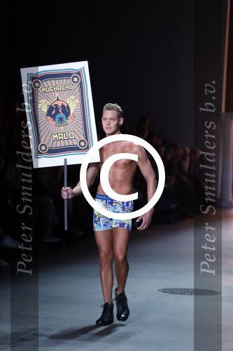 Amsterdam 25 januari 2013
Modeshow muchachomalo tijdens amsterdam fashion week met oa Ferry Doedens.
Peter Smulders bv