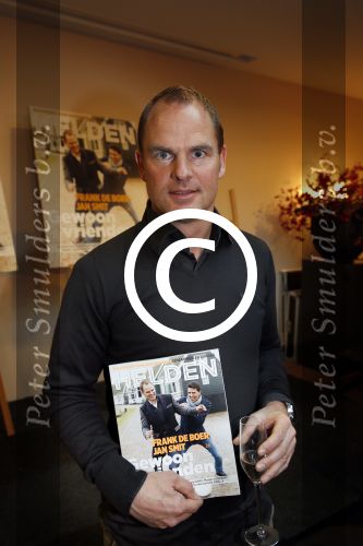 Volendam Katwoude 8 februari 2013
Presentatie nieuwe helden van Barbara en Frits Barend met in het blad Frank de Boer en Jan Smit bij hotel v d Valk.
Peter Smulders bv