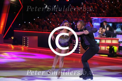Hilversum 19 januari 2013
Opnames sterren dansen op het ijs in studio 24 gepresenteerd door Gerard Joling. GABY BLAASER EN SHAATSPARTNER BENOIT RICHAUD
Peter Smulders bv