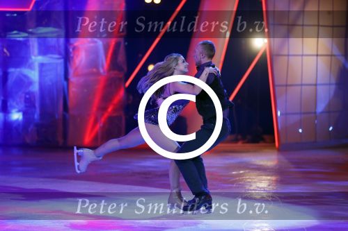 Hilversum 19 januari 2013
Opnames sterren dansen op het ijs in studio 24 gepresenteerd door Gerard Joling. GABY BLAASER EN SHAATSPARTNER BENOIT RICHAUD
Peter Smulders bv