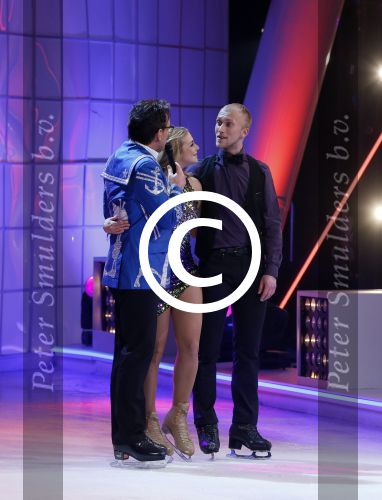 Hilversum 19 januari 2013
Opnames sterren dansen op het ijs in studio 24 gepresenteerd door Gerard Joling. GABY BLAASER EN SHAATSPARTNER BENOIT RICHAUD
Peter Smulders bv