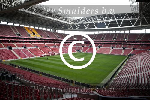 Istanbul 24 januari 2013
Op bezoek bij Wesley Sneijder en zijn vrouw Yolanthe Sneijder Cabau.
Ze slapen in het four seasons hotel . Wesley gaat spelen voor Galatasaray en wordt als een held binnengehaald. stadion
Peter Smulders bv