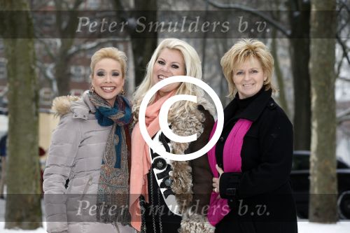 Amsterdam 26 januari 2013
Debbie Jenner Gemma v Eck en Marga Scheide tijdens intervieuw voor Stry in hotel Americain.
Peter Smulders bv
