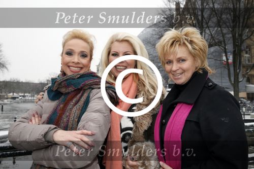 Amsterdam 26 januari 2013
Debbie Jenner Gemma v Eck en Marga Scheide tijdens intervieuw voor Stry in hotel Americain.
Peter Smulders bv