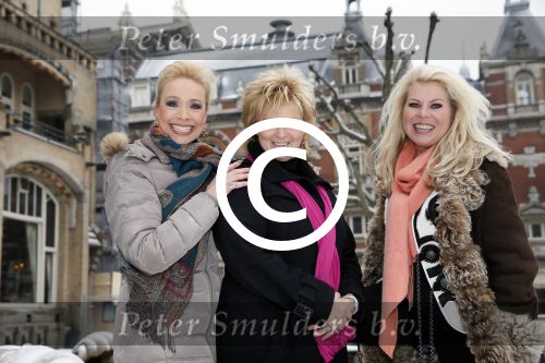 Amsterdam 26 januari 2013
Debbie Jenner Gemma v Eck en Marga Scheide tijdens intervieuw voor Stry in hotel Americain.
Peter Smulders bv