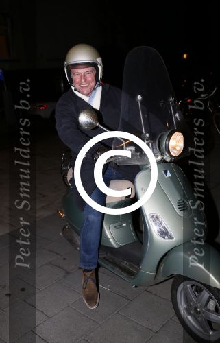 Amsterdam 13 februari 2013
Huub Stapel op zijn Vespa scooter.
Peter Smulders bv