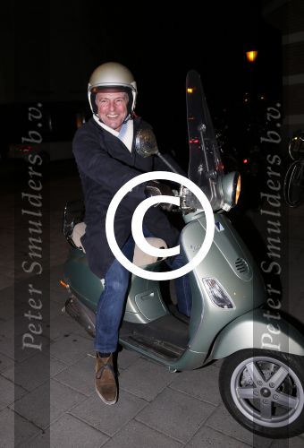 Amsterdam 13 februari 2013
Huub Stapel op zijn Vespa scooter.
Peter Smulders bv