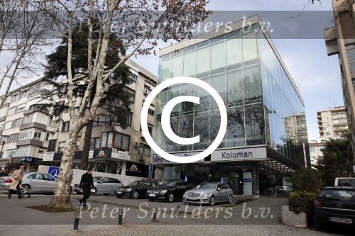 Istanbul 24 januari 2013
Op bezoek bij Wesley Sneijder en zijn vrouw Yolanthe Sneijder Cabau.
Ze slapen in het four seasons hotel . Wesley gaat spelen voor Galatasaray en wordt als een held binnengehaald.
Peter Smulders bv