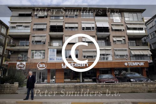 Istanbul 24 januari 2013
Op bezoek bij Wesley Sneijder en zijn vrouw Yolanthe Sneijder Cabau.
Ze slapen in het four seasons hotel . Wesley gaat spelen voor Galatasaray en wordt als een held binnengehaald.
Peter Smulders bv