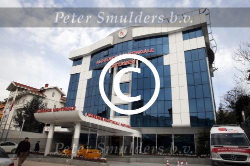Istanbul 24 januari 2013
Op bezoek bij Wesley Sneijder en zijn vrouw Yolanthe Sneijder Cabau.
Ze slapen in het four seasons hotel . Wesley gaat spelen voor Galatasaray en wordt als een held binnengehaald.
Peter Smulders bv