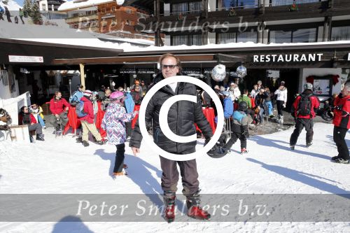 Oberlech 17 februari 2013
Ivo Niehe op skivakantie met zijn vrouw en vrienden.
Peter Smulders bv