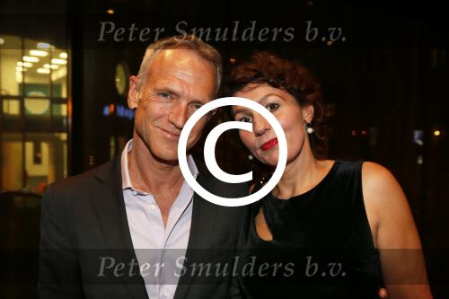 Amsterdam 4 februari 2013
Presentatie boek Patricia Snel in V hotel . Jaap Jongbloed krijgt het eerste exemplaar en zijn vriendin Quirine Melssen zingt verschillende liederen.
Peter Smulders bv