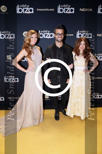 Amsterdam 28 januari 2013
Premiere verliefd op ibiza in Tuschinski. jan Kooijman Kim Feenstra en sanne Vogel
Peter Smulders bv