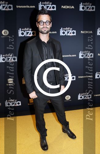 Amsterdam 28 januari 2013
Premiere verliefd op ibiza in Tuschinski. jan Kooijman Kim Feenstra en sanne Vogel
Peter Smulders bv