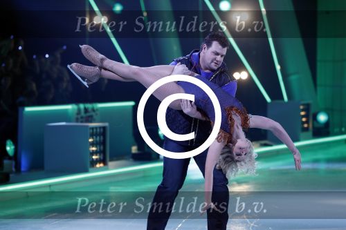 Hilversum 19 januari 2013
Opnames sterren dansen op het ijs in studio 24 gepresenteerd door Gerard Joling. JARNO HARMS EN SCHAATSPARTNER KATIE STAINSBY
Peter Smulders bv