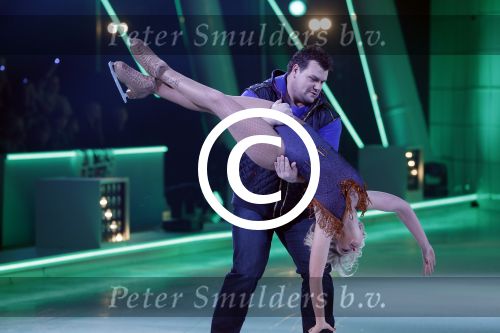 Hilversum 19 januari 2013
Opnames sterren dansen op het ijs in studio 24 gepresenteerd door Gerard Joling. JARNO HARMS EN SCHAATSPARTNER KATIE STAINSBY
Peter Smulders bv