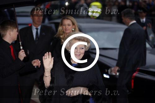 Utrecht 1 februari 2013
Koningin Beatrix viert haar 75e verjaardag in het beatrix theater in Utrecht. Koningin met prinses Mabel
Peter Smulders bv