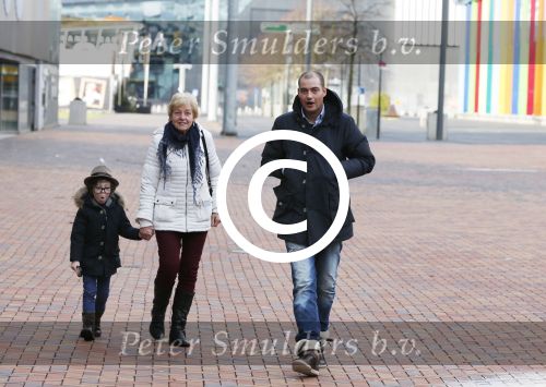 Amsterdam 3 februari 2013
Premiere Ted en de Schat in pathe Arena. Lange Frans met zoon en moeder
Peter Smulders bv