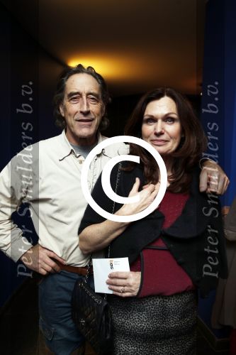 Haarlem 31 januari 2013
Premiere terug naar de kust in de schouwburg van Haarlem. Liz Snoijink met vriend en gebroken schouder
Peter Smulders bv