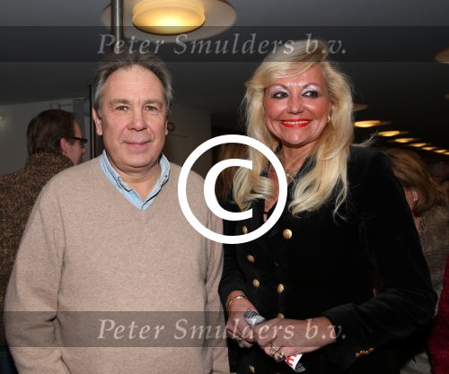 Utrecht, 22 Januari 2013 Premiere Paul Groot en Sanne Walles de Vries voor een hommage aan Adele Bloemendaal
Maarten Spanjer met vriendin
Foto Peter Smulders BV