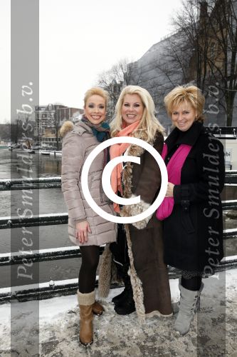 Amsterdam 26 januari 2013
Debbie Jenner Gemma v Eck en Marga Scheide tijdens intervieuw voor Stry in hotel Americain.
Peter Smulders bv