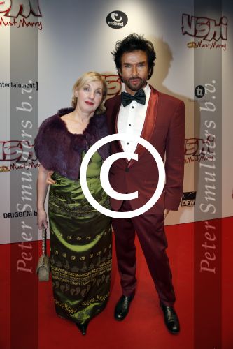 Amsterdam 11 februari 2013
Premiere Ushi must marry met Wendy v Dijk in Tuschinski. Mari v d Ven met een vriendin
Peter Smulders bv