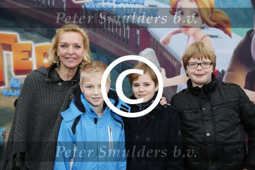 Amsterdam 3 februari 2013
Premiere Ted en de Schat in pathe Arena. mariska v Kolck met zoon en vriendjes
Peter Smulders bv