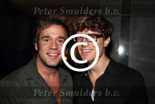 Haarlem 31 januari 2013
Premiere terug naar de kust in de schouwburg van Haarlem. Mathijs Vrieze met partner
Peter Smulders bv