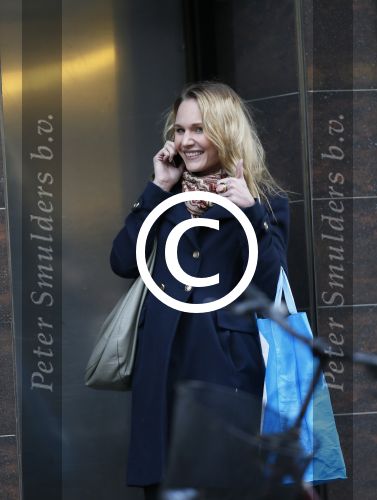 Amsterdam 4 februari 2013
Melody Klaver bellen op straat.
Peter Smulders bv