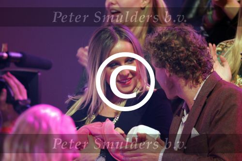 Hilversum 19 januari 2013
Opnames sterren dansen op het ijs in studio 24 gepresenteerd door Gerard Joling. Michael Boogerd met zijn vriendin Darya Nucci en dochtertje Anais
Peter Smulders bv