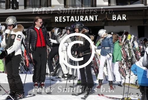 Lech 17 februari 2013
Michiel en Marloes Mens op skivakantie in Lech. Ook de moeder en zussen van Marloes zijn erbij.
Peter Smulders bv
