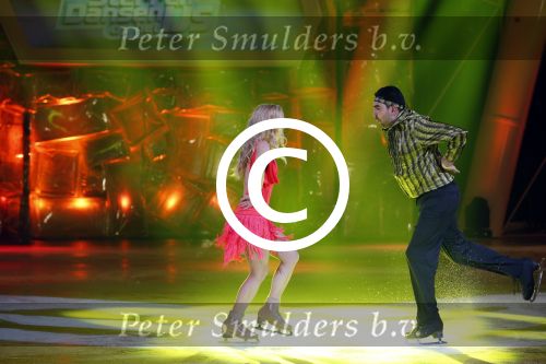 Hilversum 19 januari 2013
Opnames sterren dansen op het ijs in studio 24 gepresenteerd door Gerard Joling. MIMOUN OULED RADI EN SCHAATSPARTNER KELLYN KOEPLINGER
Peter Smulders bv