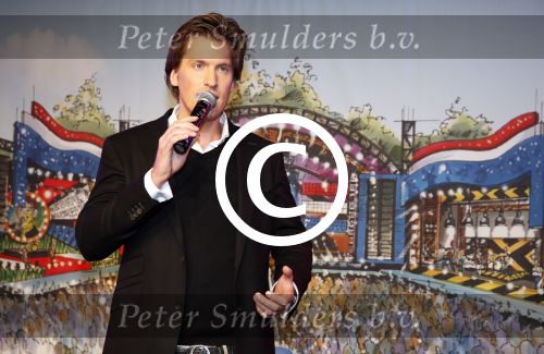 Hilversum 14 februari 2013
Presentatie nieuwe sbs6 programma Nederland Muziekland in de wisseloord studio.\'s in hilversum. Nick Nielsen
Peter Smulders bv