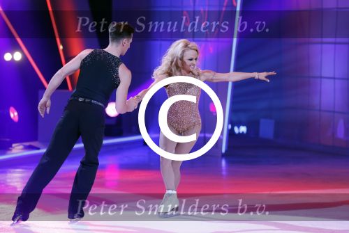 Hilversum 19 januari 2013
Pamela Anderson en haar schaatspartner Matt Evers bij sterren dansen op het ijs van SBS6.
Peter Smulders bv