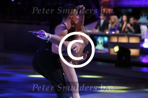 Hilversum 19 januari 2013
Pamela Anderson en haar schaatspartner Matt Evers bij sterren dansen op het ijs van SBS6.
Peter Smulders bv